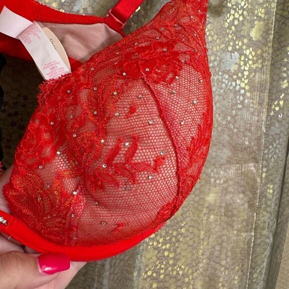Victorias Secret 2000s Red Lace Rhinestone Push Up Bra NWT 38D - Picture 4 of 7
